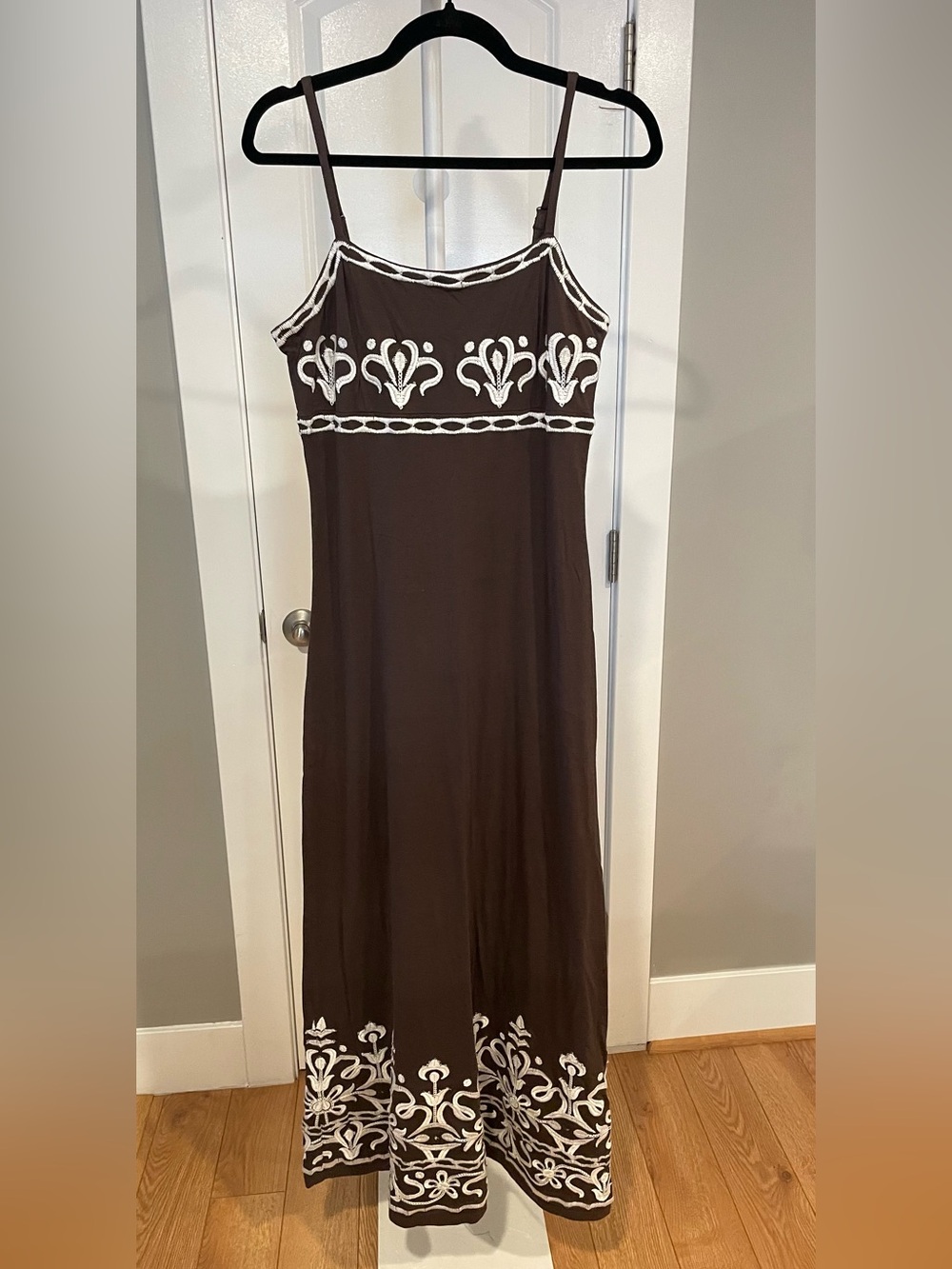 INC International Concepts Brown Maxi Dress with White Embroidery - Medium